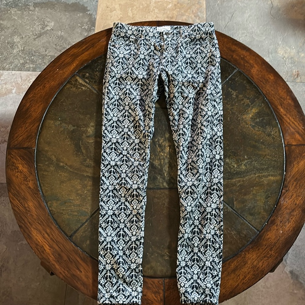 Denim & Supply Ralph Lauren blue and white velvet skinny jeans.